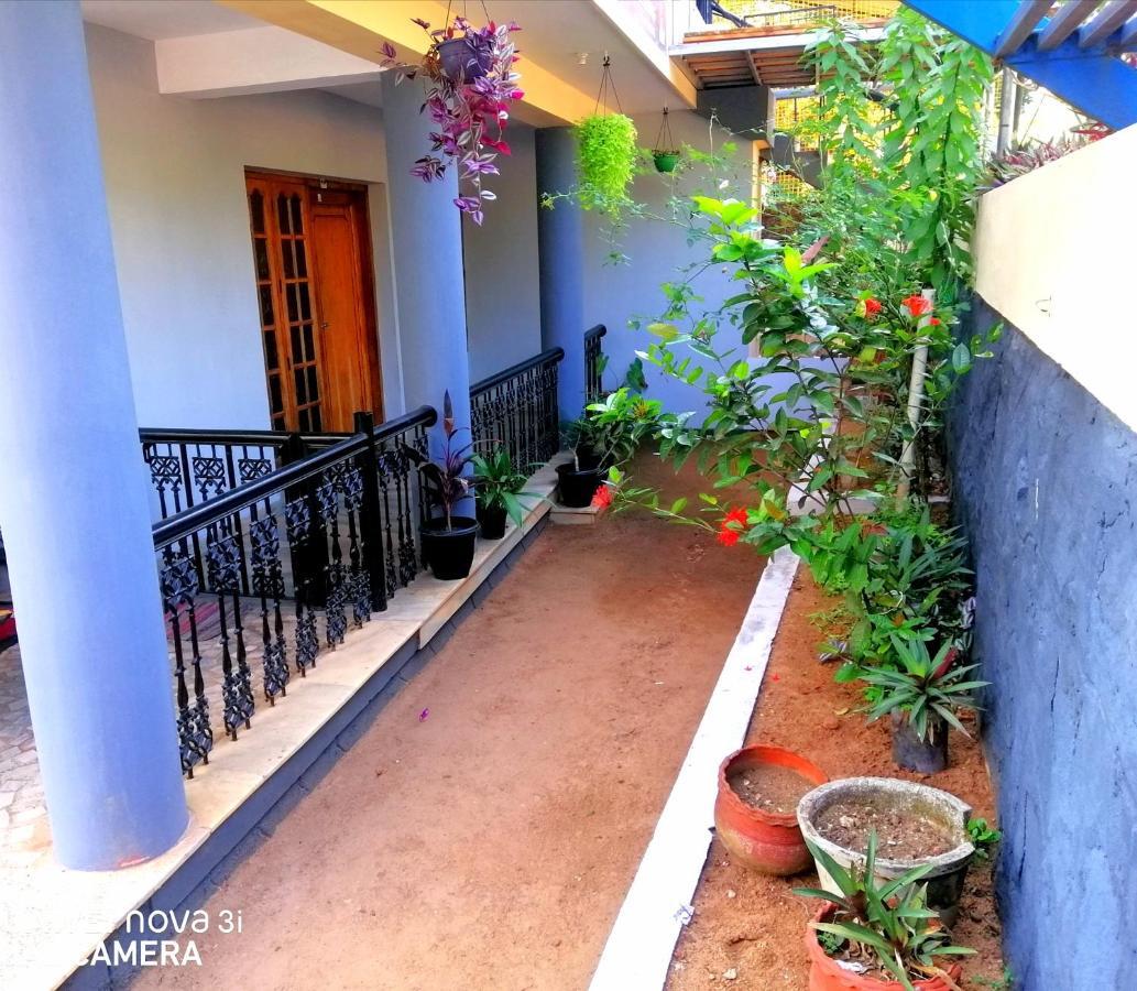 Theertha HomeStay Varkala Luaran gambar